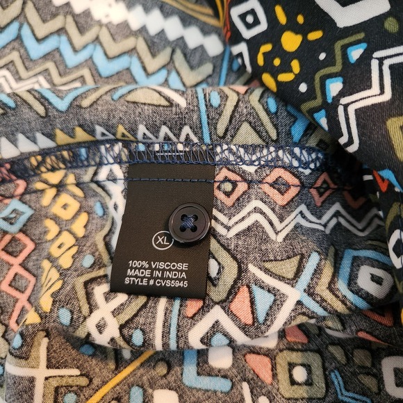 Nova Men Size XL NWT Tribal Multicolor Button Front Casual Shirt NovaMen - Picture 5 of 5